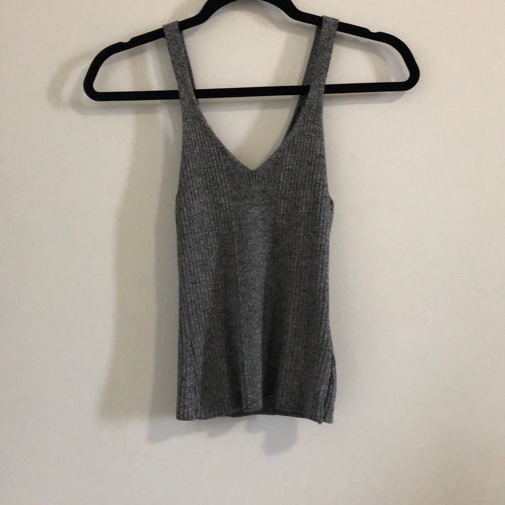 Grey tank crop top